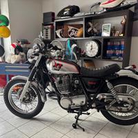Moto YAMAHA SR 400