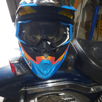 Casco cross