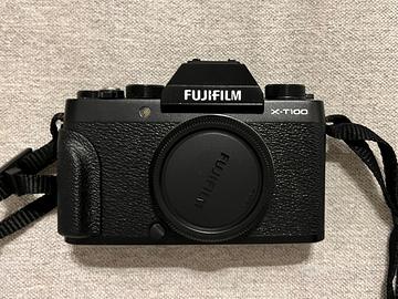 Fujifilm X-T100 corpo macchina