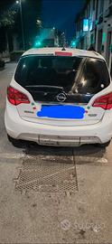 auto opel meriva 2010