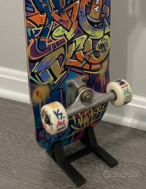 Stand verticale per skateboard