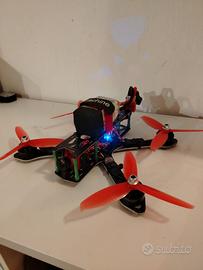 drone fpv analogico da freestyle