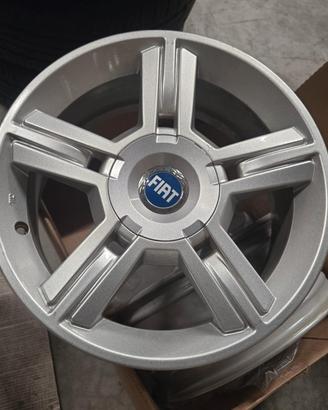 CERCHI IN LEGA ORIGINALI FIAT R16