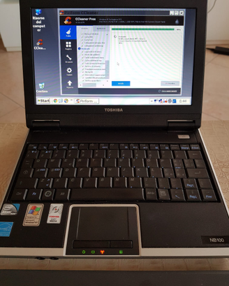 Notebook Toshiba NB100