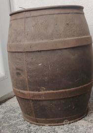 antico contenitore di mostarda