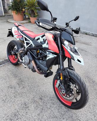 Ducati hypermotard rve 950