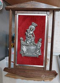 antiquariato edicola in peltro inciso a mano