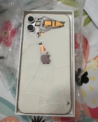 Iphone 11 bianco - LEGGERE DESCRIZIONE