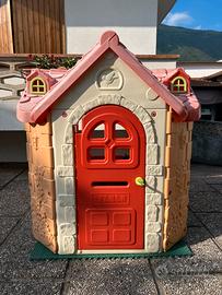 casetta dei giochi per bambini