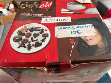 Macchina per fondere il cioccolato