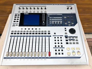 Mixer digitale Yamaha AW2400