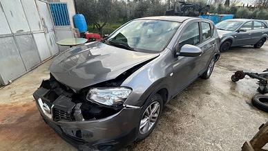 Nissan Qashqai SINISTRATA