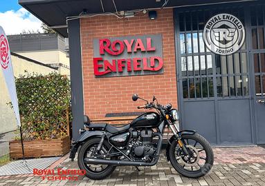 Triumph Speed Twin 900 Stealth del 2024