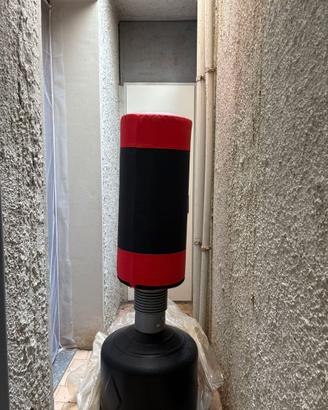 Box tirapugni con piantana