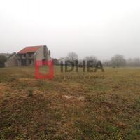 BIFAMILIARE GREZZO AVANZATO 1300 MQ GIARDINO "RIF