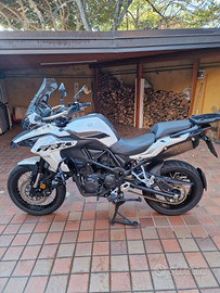 Benelli trk 502x 2021