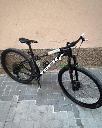 Track xcaliber 8
