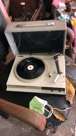 Giradischi, radio e tv