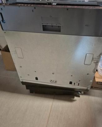 Lavastoviglie Whirlpool serie WIO 3O540  come nuov