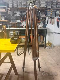 Treppiede topografico KERN GKO vintage-legno