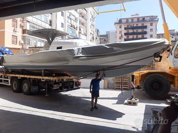 Gommone a scafo rigido