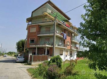 Immobile in asta di 87 m² con 3 locali a Caluso