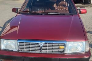 lancia Thema Ferrari 8.32 