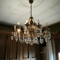 Lampadario anni ’50 in vetro e cristalli – 8 luci