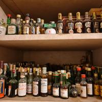 Bottiglie liquori mignon da collezione