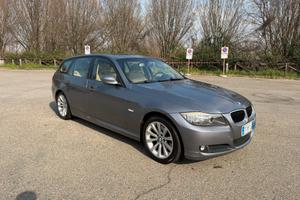 Bmw 320i Touring benzina
