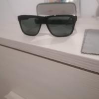 occhiali da sole Lacoste 