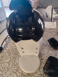 macchinetta nescafe' dolcegusto 