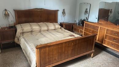 Camera da letto completa anni 900