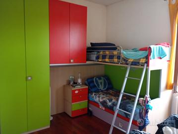 cameretta con 2 letti