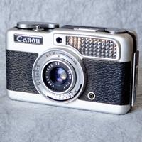 CANON DEMI ~ half-frame ~ lens 28mm 1:2.8 ~  🤩