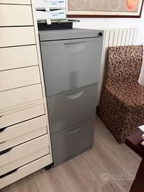 Classificatore Schedario Ikea metallo 3 cassetti