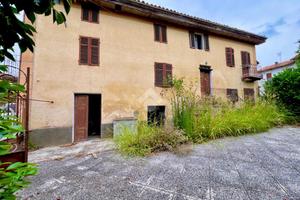 RUSTICO A MONTIGLIO MONFERRATO