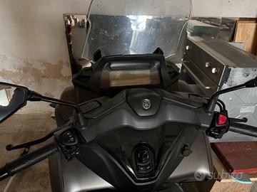 Yamaha tricity 300