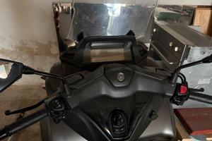Yamaha tricity 300