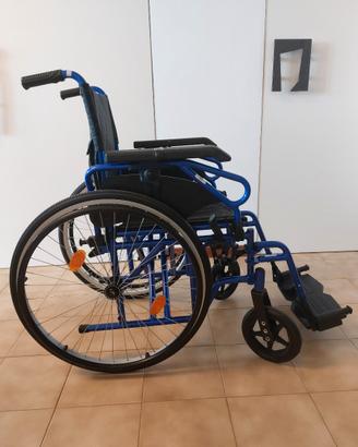 Sedia a rotelle - Carrozzina pieghevole