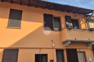 2 LOCALI A SAN CIPRIANO PO