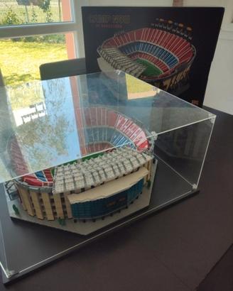LEGO Icons Camp NOU 10284 +TECA DA ESPOSIZIONE