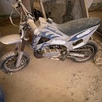 Minimoto cross