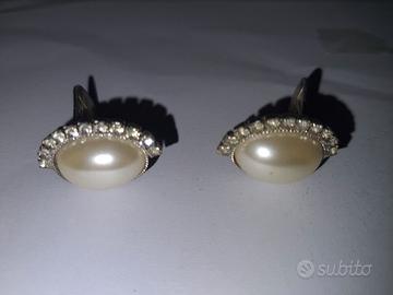 Orecchini con mezzo strass e stella