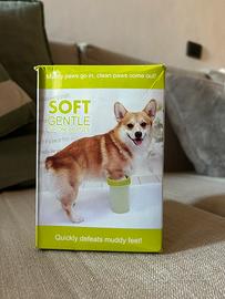 Pulitore portatile per zampe di cani