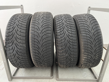 Pneumatici invernali 195/65 R15 Nokian WR D3