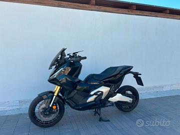 HONDA X-ADV 750 DCT