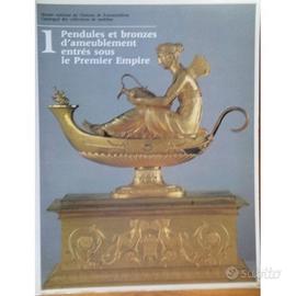 Pendules et bronzes d ameublement entres sous le p