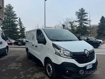 Renault trafik anno 2018 euro 6b doppia porta late