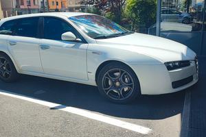 Alfa Romeo 159 1.750 TBi Sport – 123.000 km